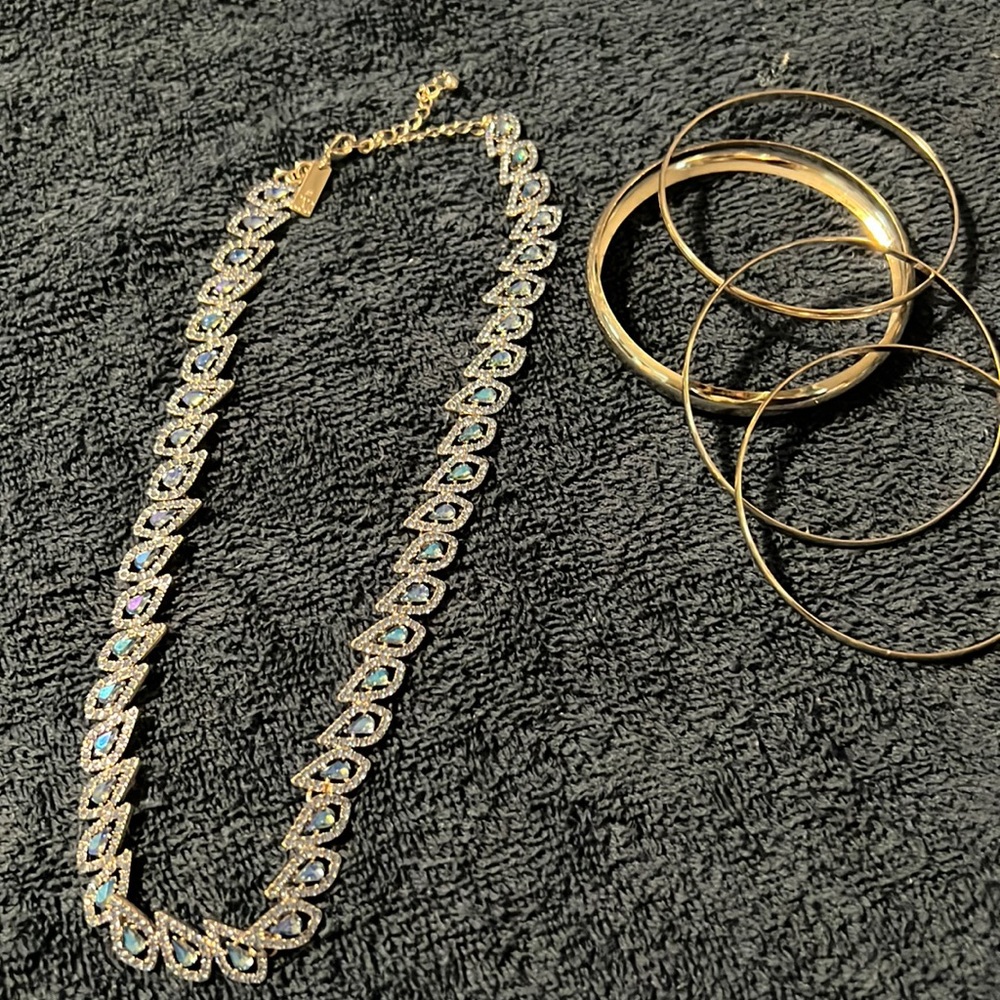 INC Women’s necklace with Blue crystals.